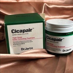 Dr. Jart cicapair color correcting treatment